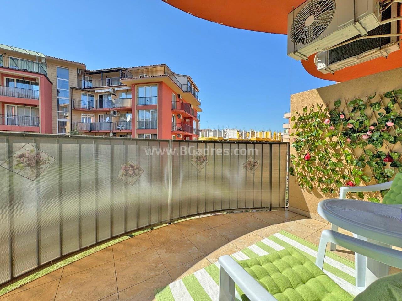 Студия в Санни Вью Централ І №3558