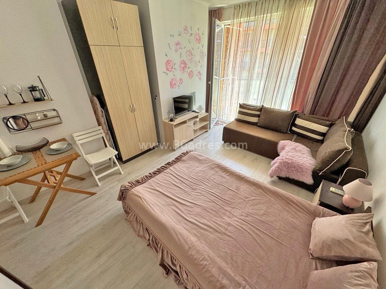 Студия в Санни Вью Централ І №3558