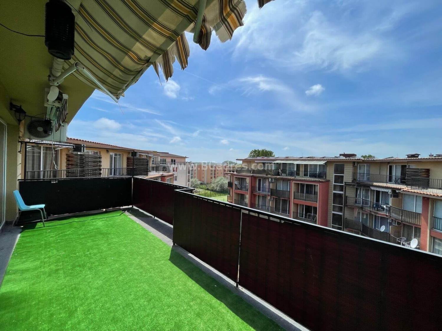 Квартира с большим балконом у моря І №2950