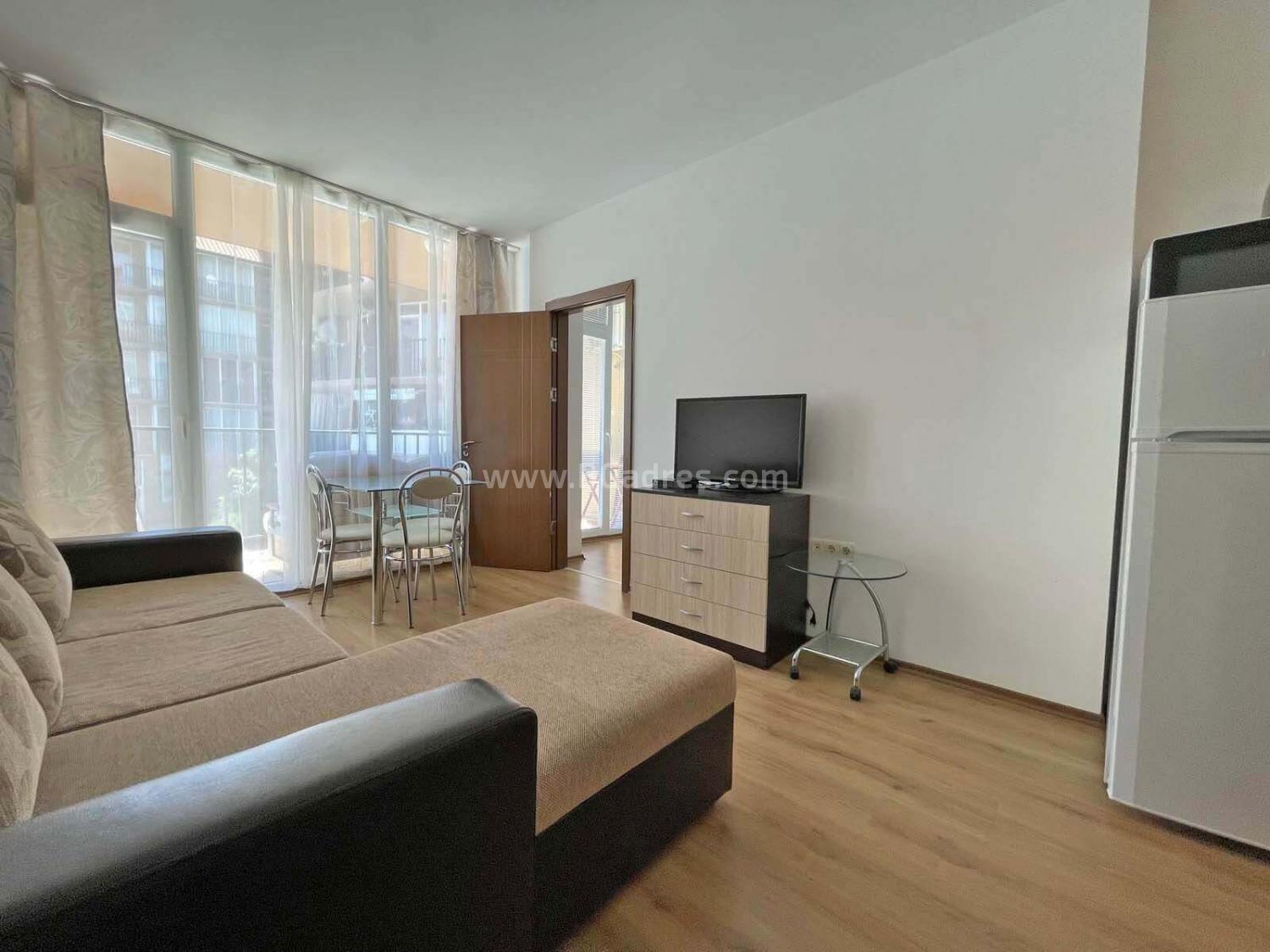 Presiwerte Zweizimmerwohnung am Meer І №3068