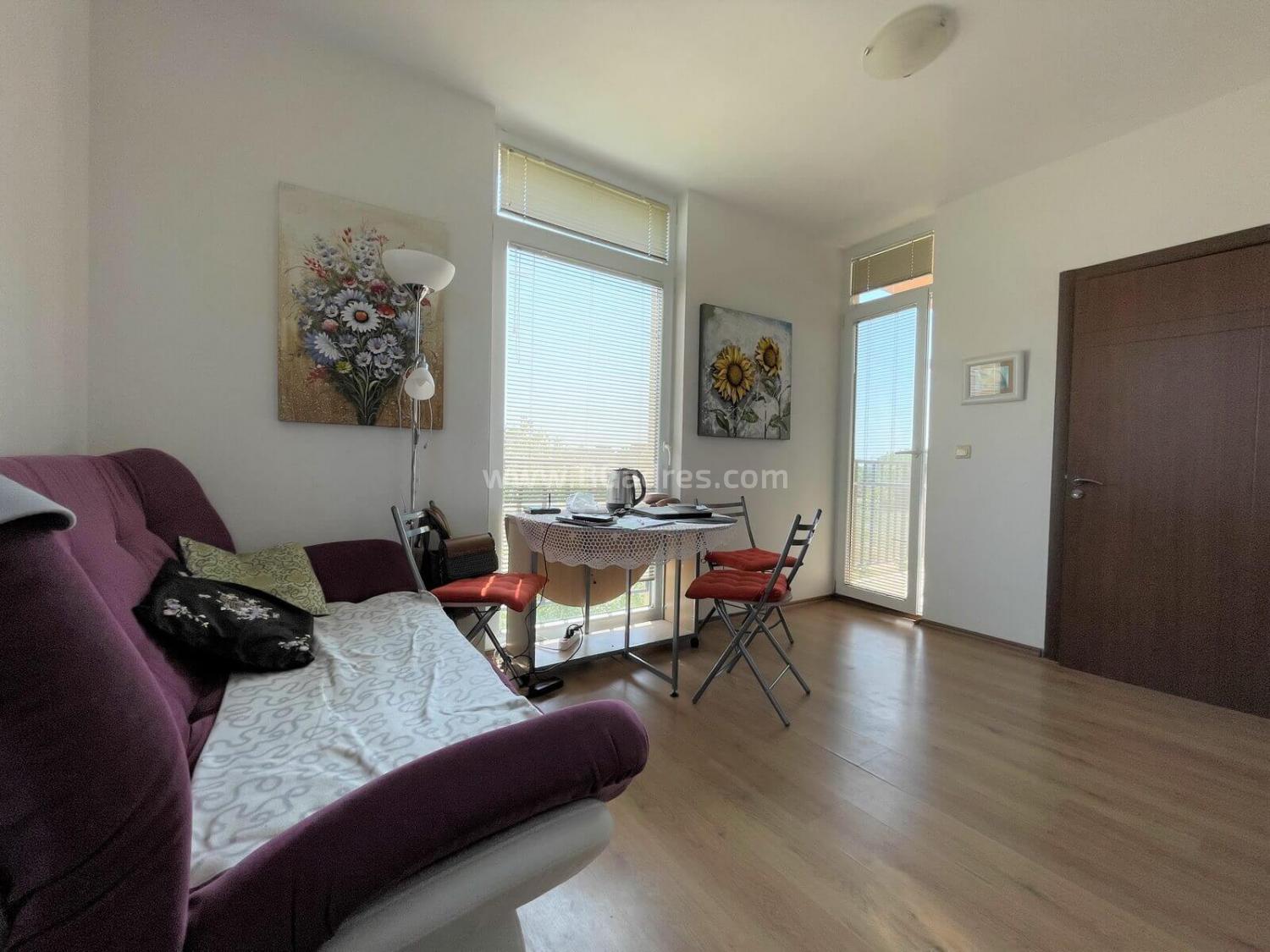 Preisgünstige Zwei-Zimmer-Wohnung I №2620