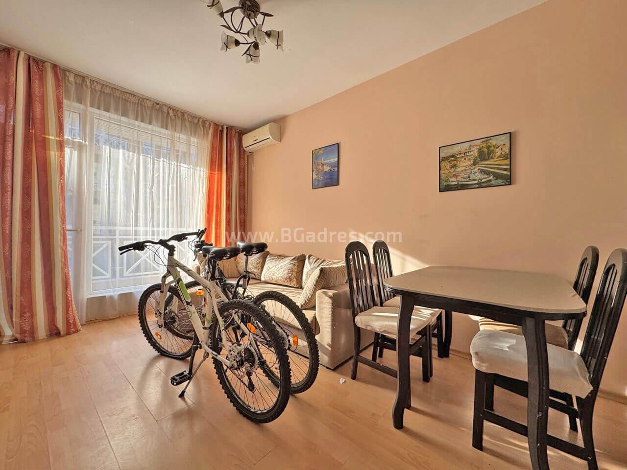 Недорогая трехкомнатная квартира у моря І №4434