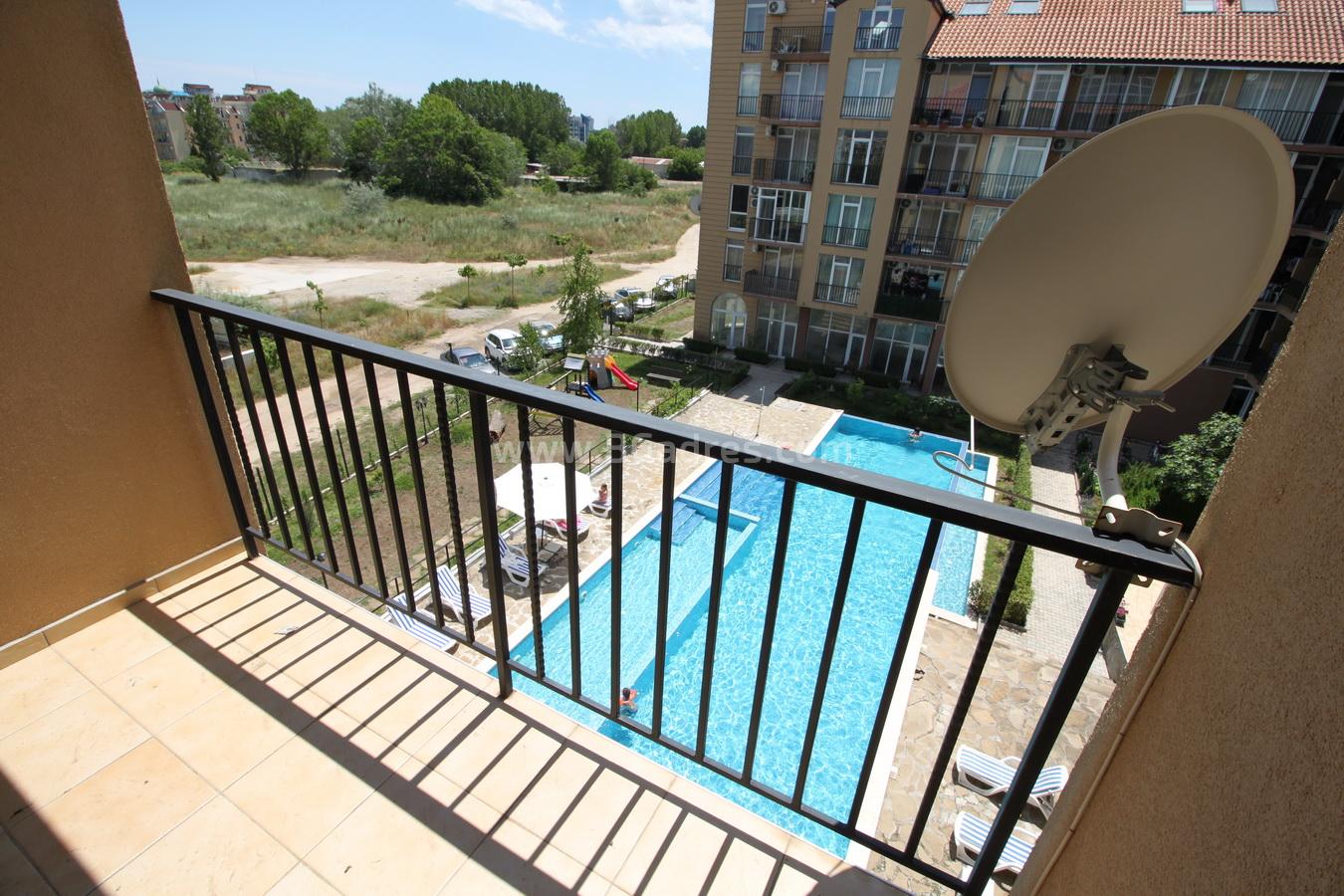 Недорогая студия в комплексе на Солнечном Берегу | №2093