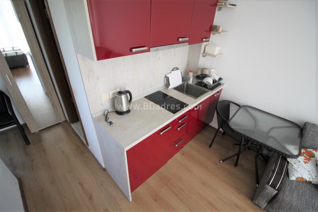 Недорогая студия в комплексе на Солнечном Берегу | №2093