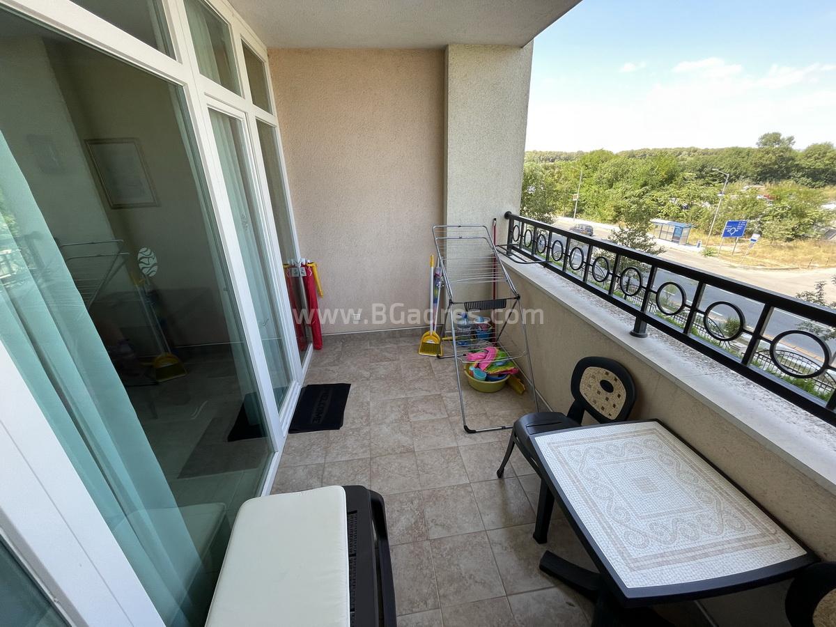 Bargain Apartment in Sunset Resort | No. 2124