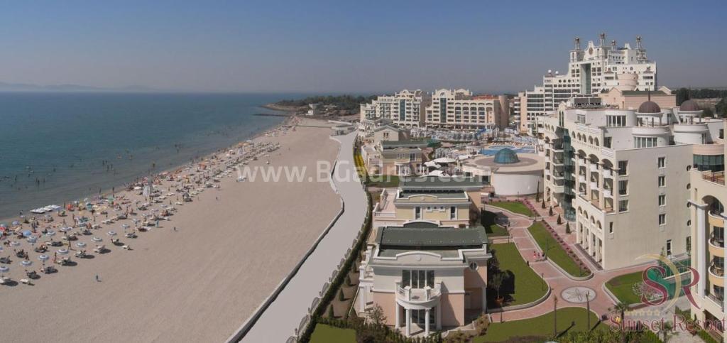 Real estate in Sunset Resort complex | №2349