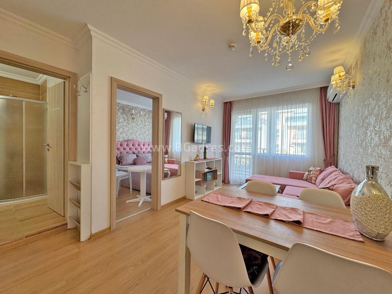 Апартамент в комплекс Суит Хоумс 6 І №4518