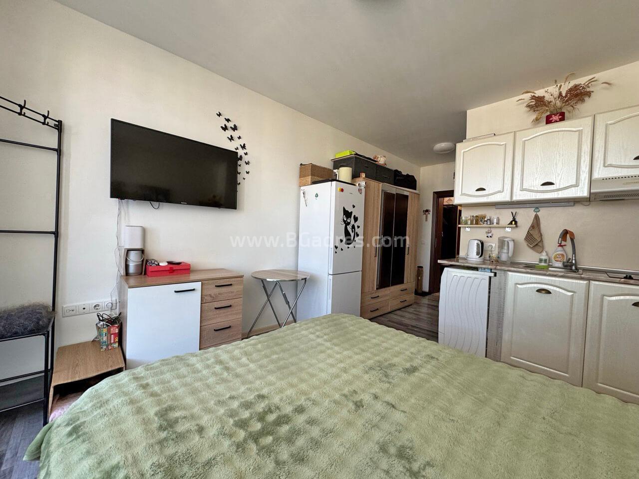 Студия без таксы в центре Солнечного Берега І №4575