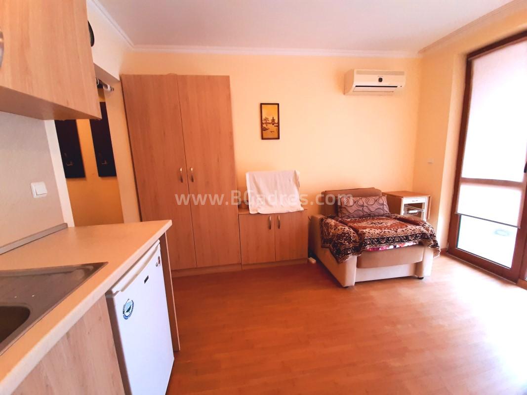 Недорогая студия у моря в Елените І №3036