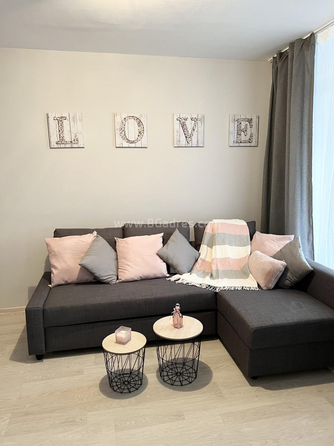 Реновирано студио в Доун Парк | №2344