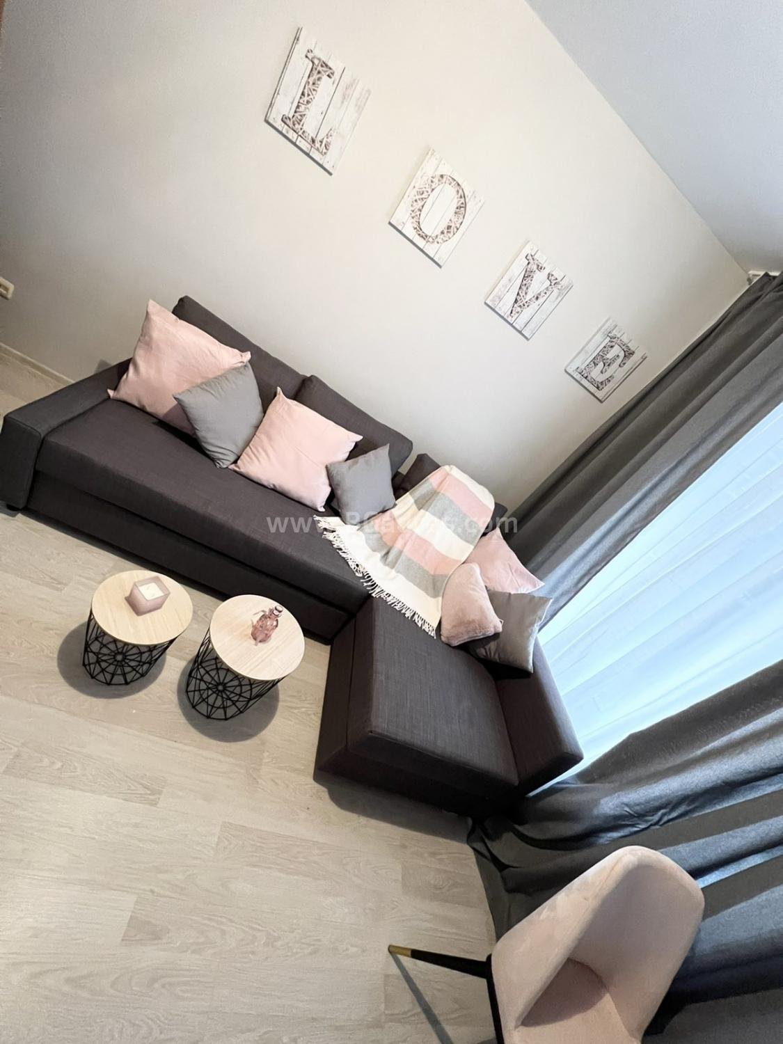 Реновирано студио в Доун Парк | №2344