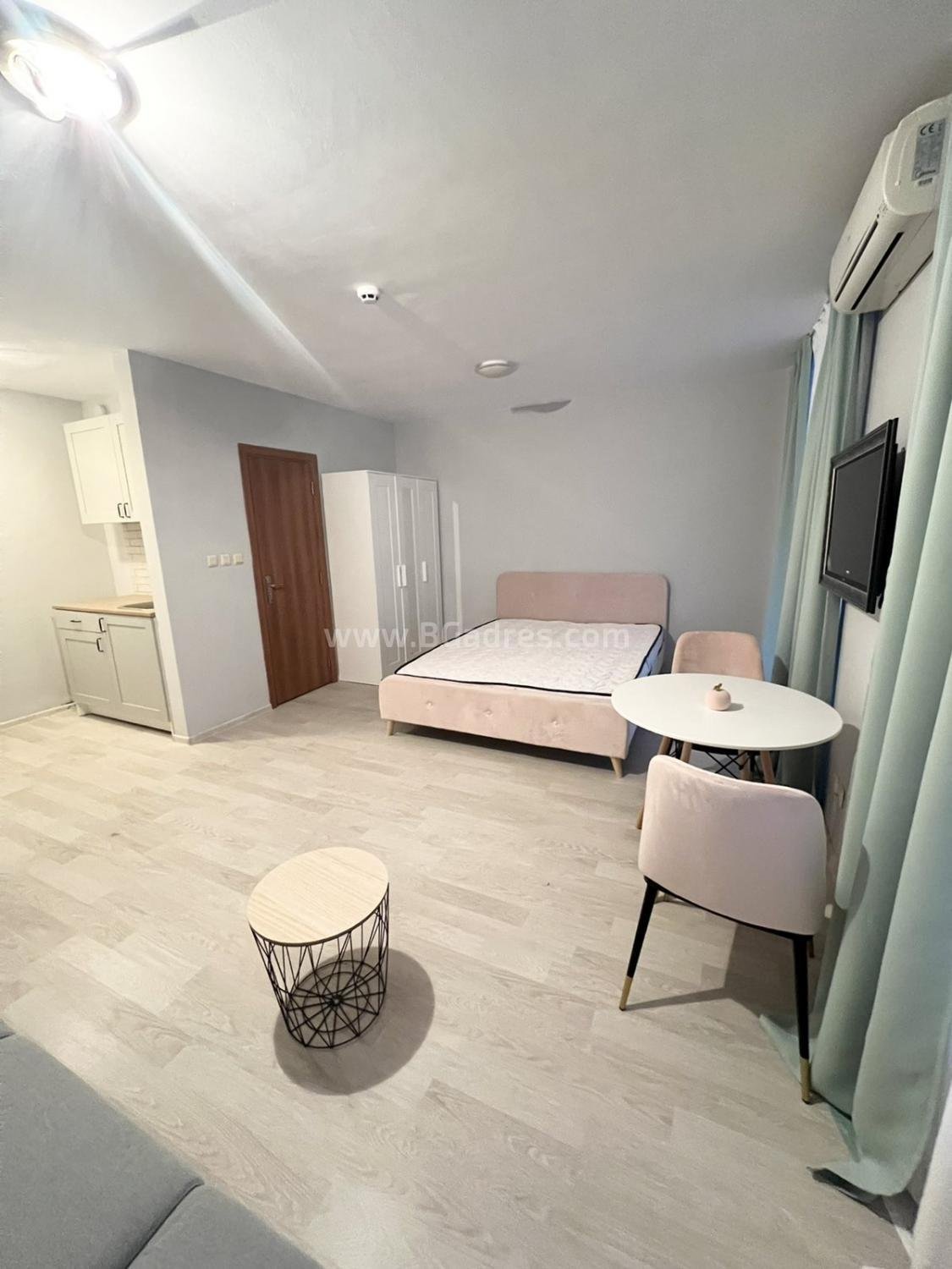 Голямо студио с нови мебели | №2345