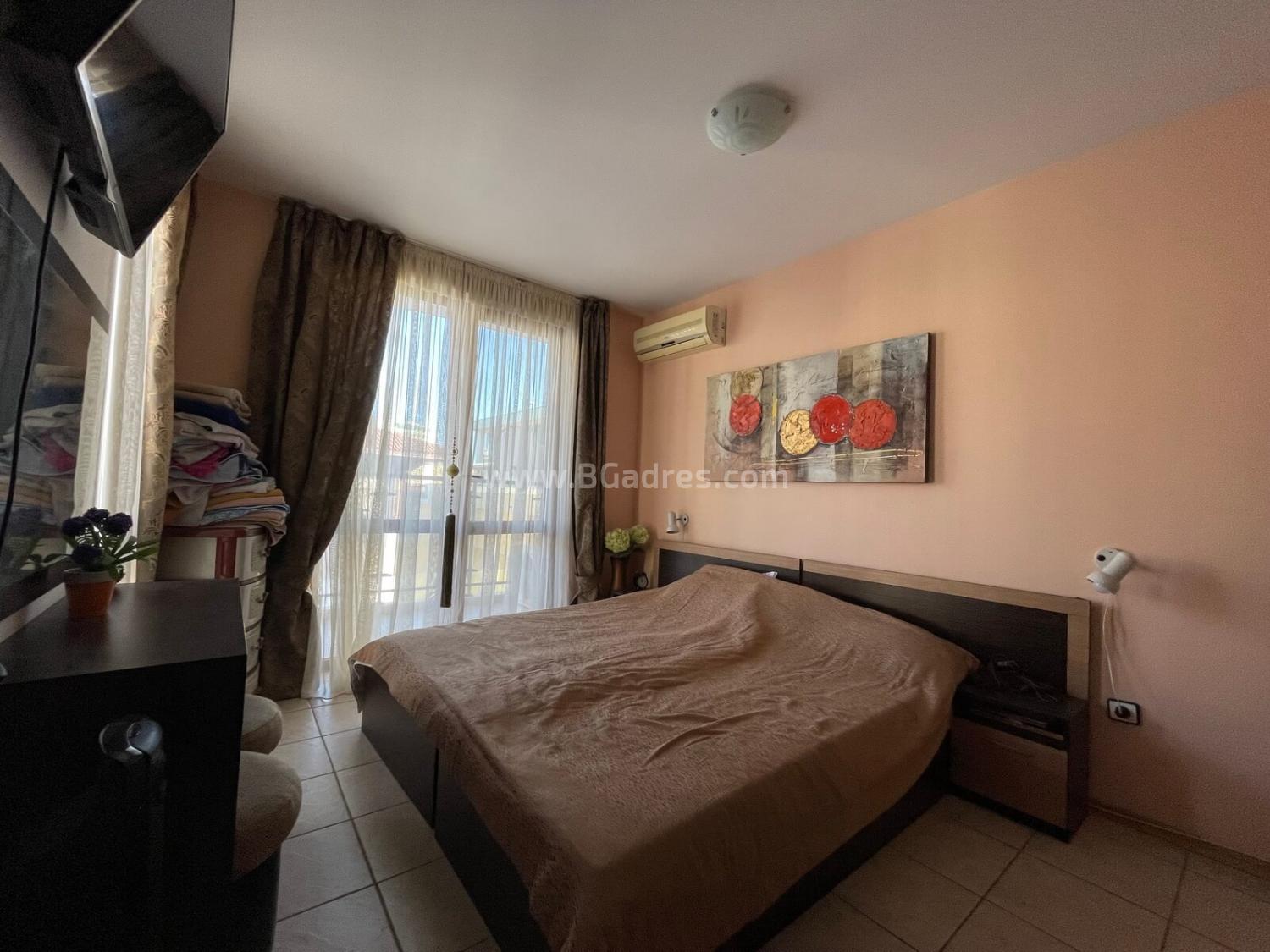 Просторен апартамент с 2 спални до морето | №2391