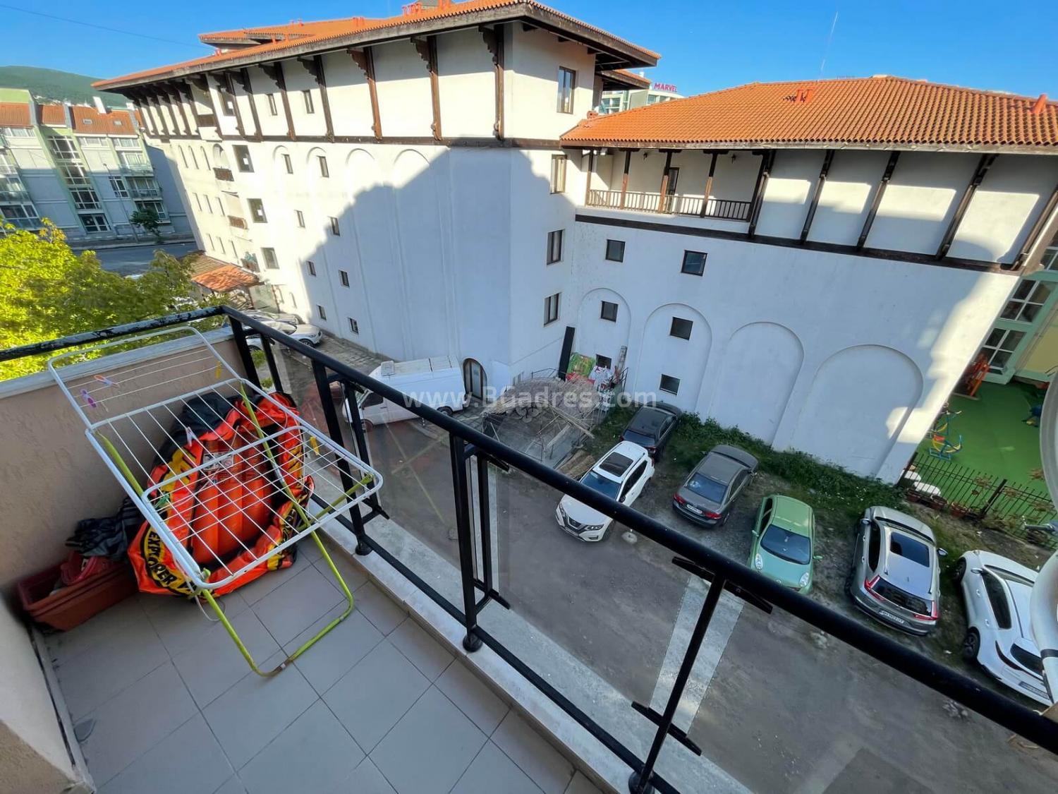 Просторен апартамент с 2 спални до морето | №2391