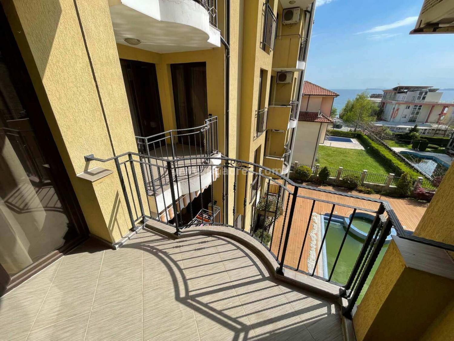 Geräumiges Apartment mit Meerblick in Sveti Vlas І №2946