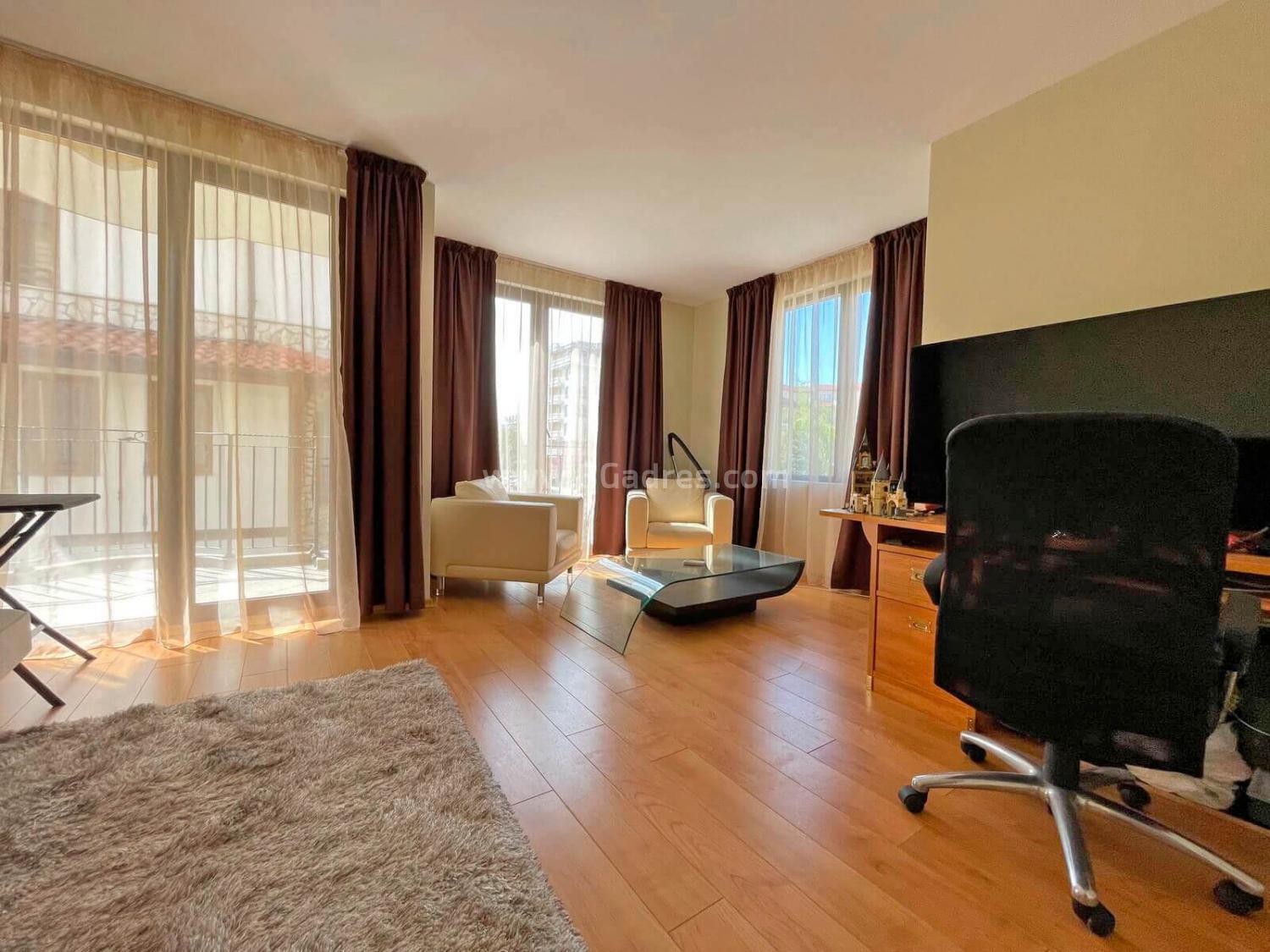 Geräumiges Apartment mit Meerblick in Sveti Vlas І №2946