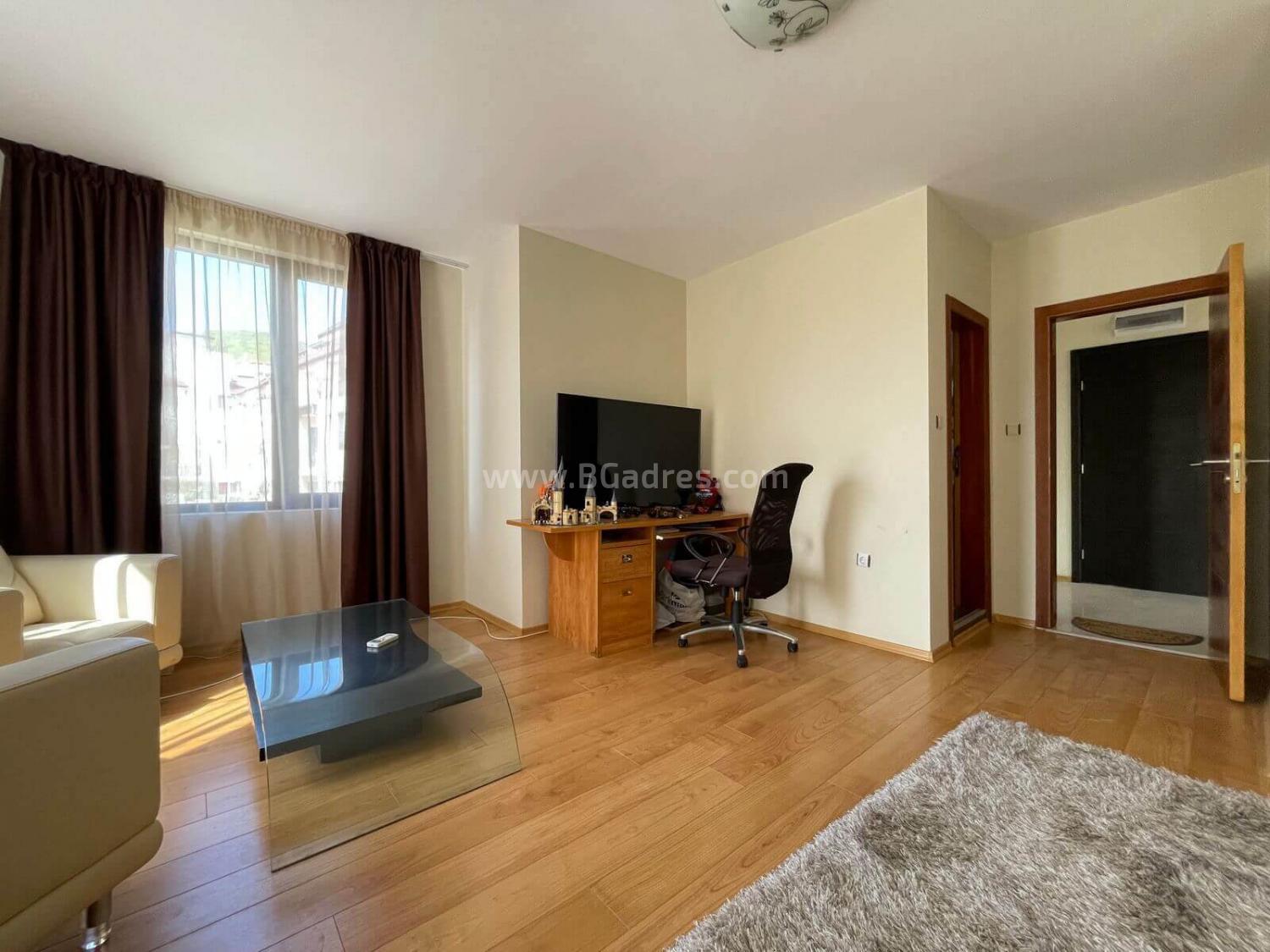 Geräumiges Apartment mit Meerblick in Sveti Vlas І №2946