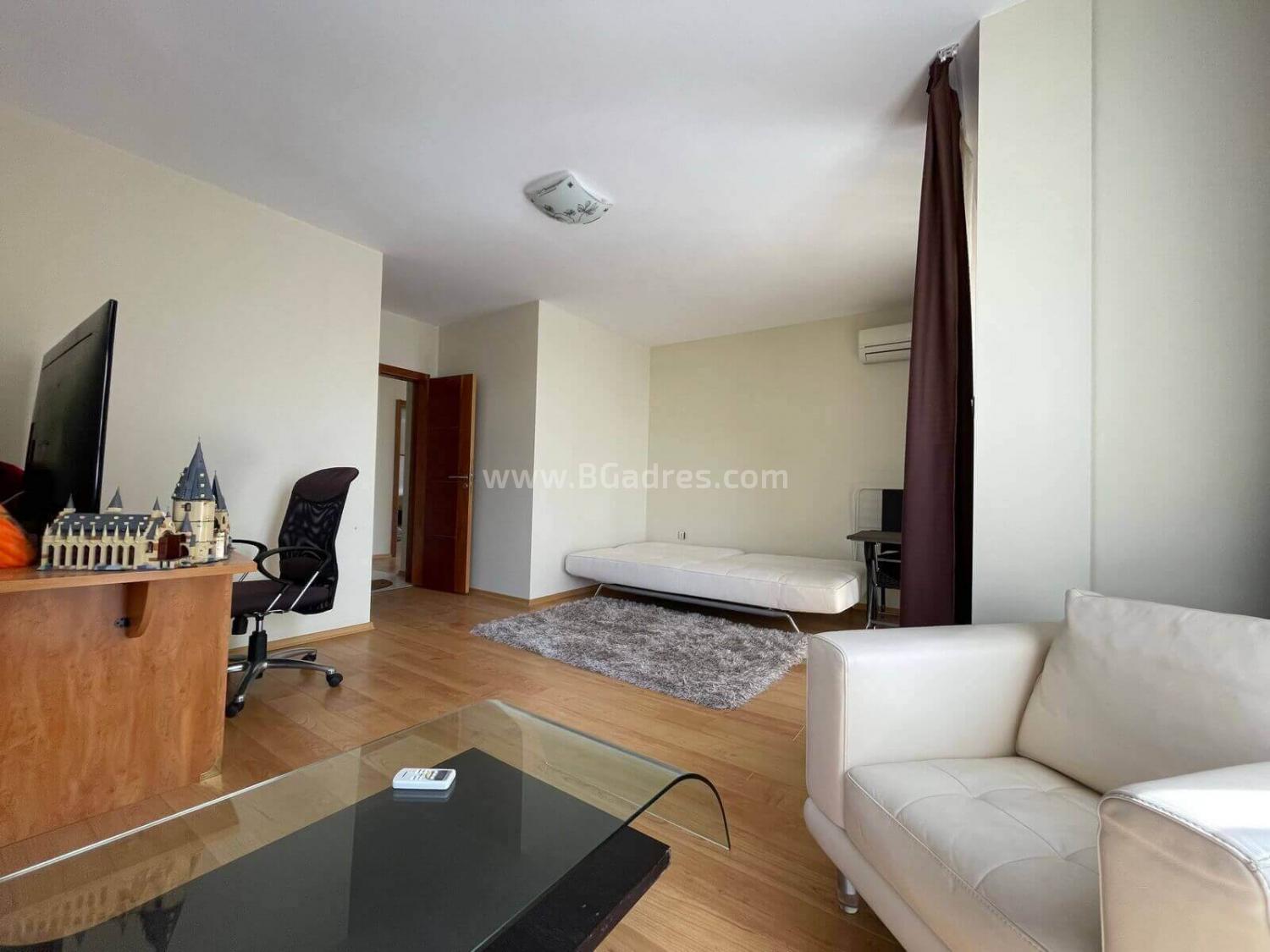 Geräumiges Apartment mit Meerblick in Sveti Vlas І №2946