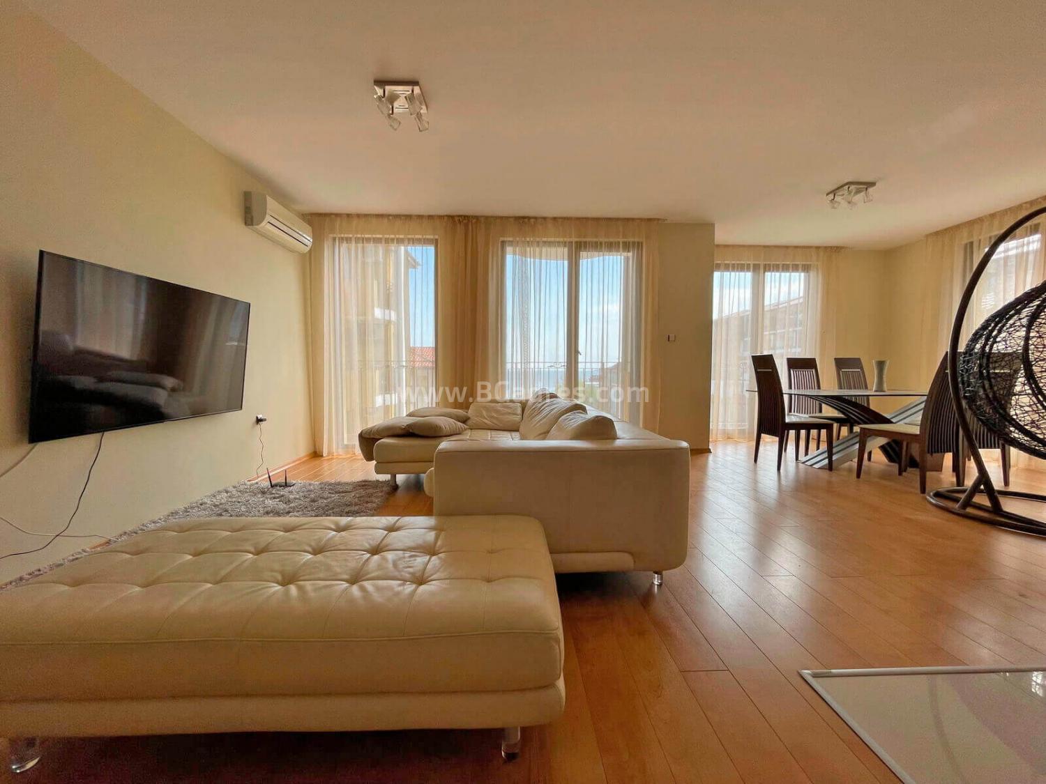 Geräumiges Apartment mit Meerblick in Sveti Vlas І №2946