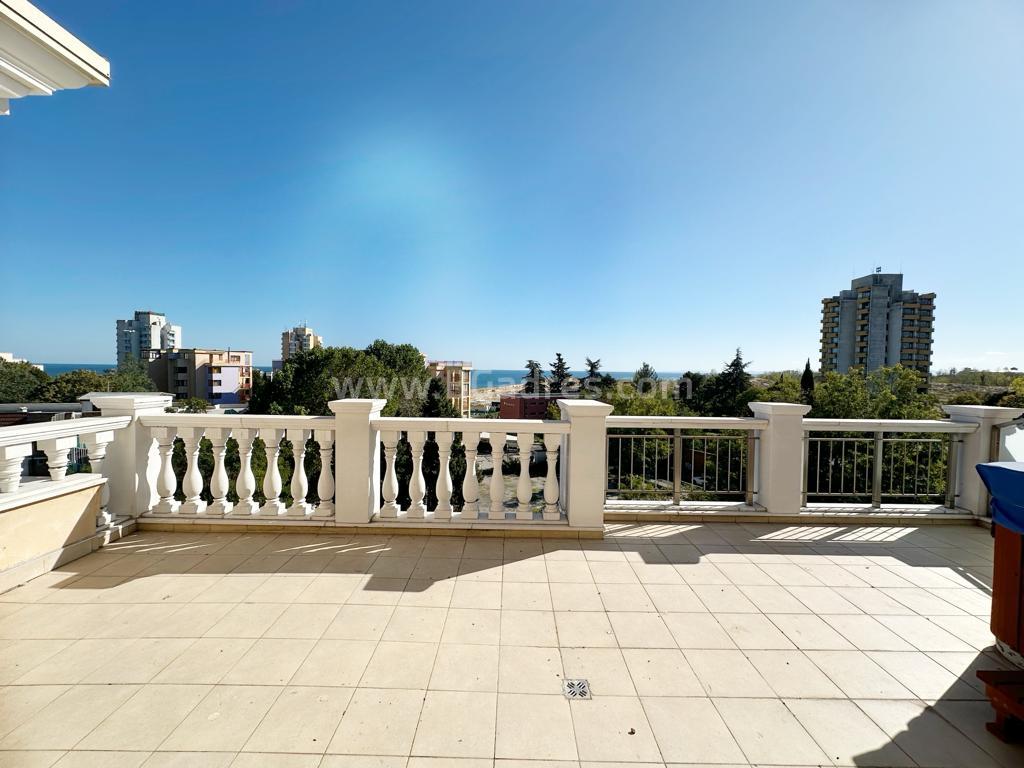 Квартира в комплексе Вилла Рома І №3443