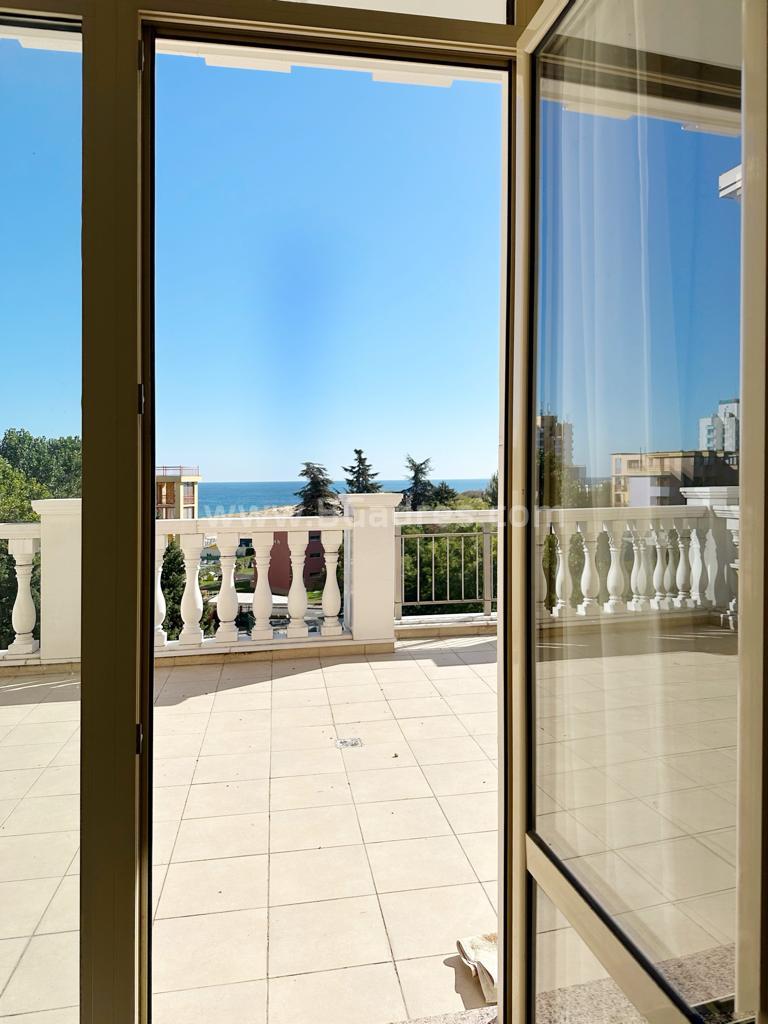 Квартира в комплексе Вилла Рома І №3443