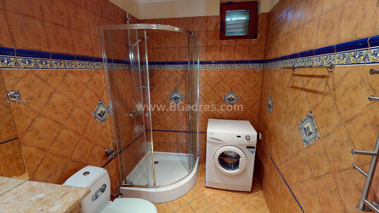 Къща в комплекс в Елените І №3144