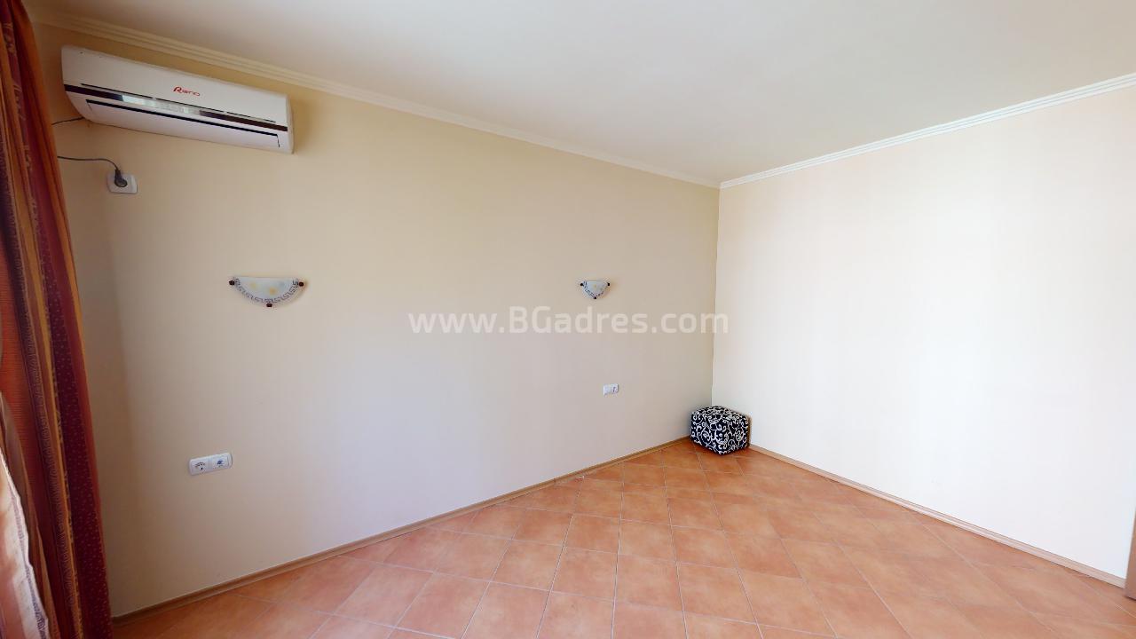 Къща в комплекс в Елените І №3144