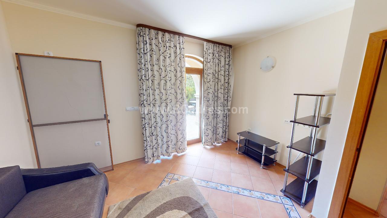 Къща в комплекс в Елените І №3144