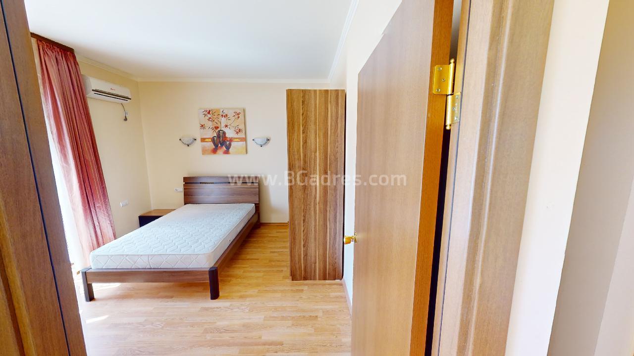 Къща в комплекс в Елените І №3144