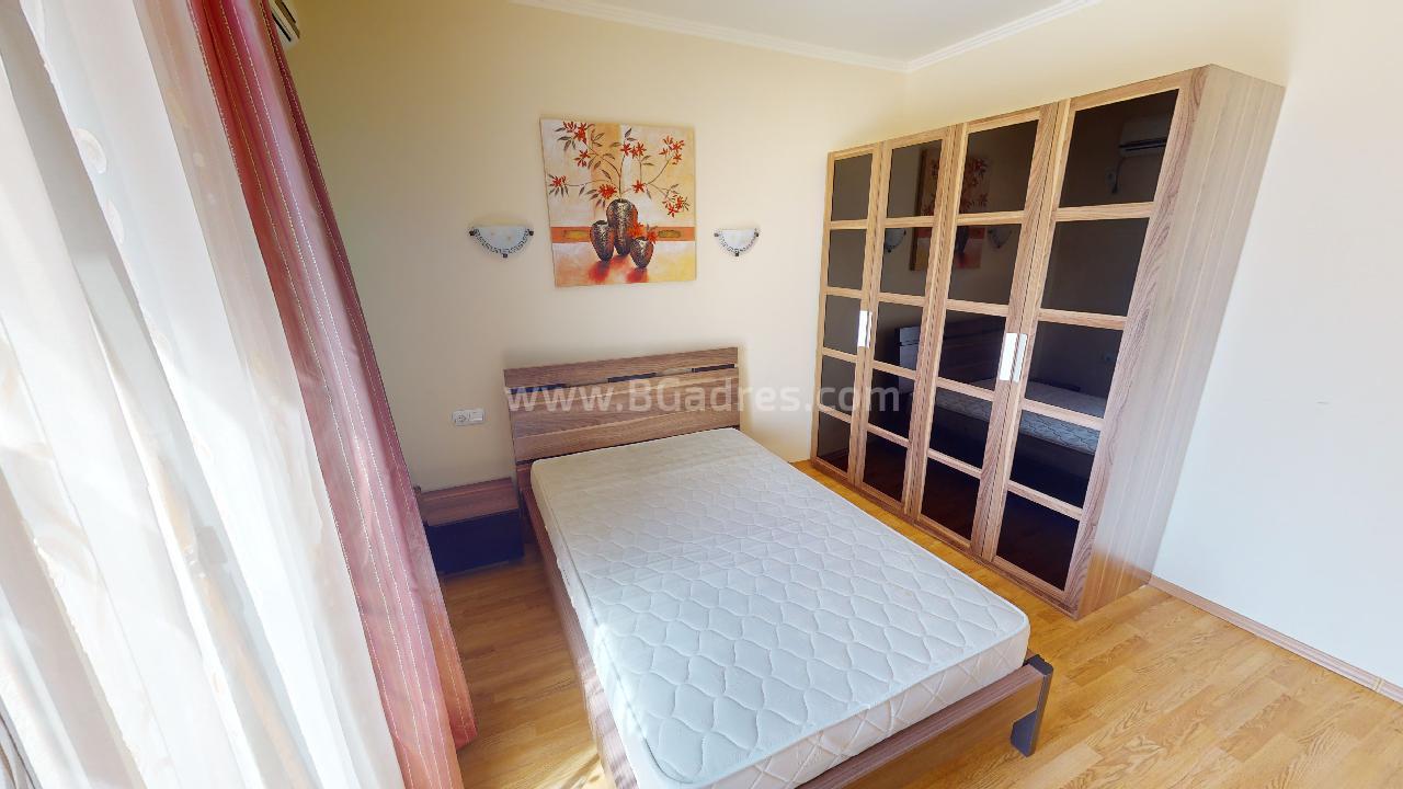 Къща в комплекс в Елените І №3144