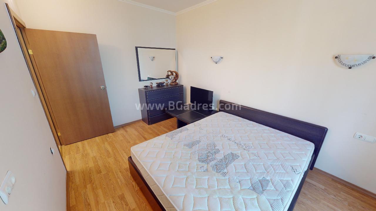 Къща в комплекс в Елените І №3144