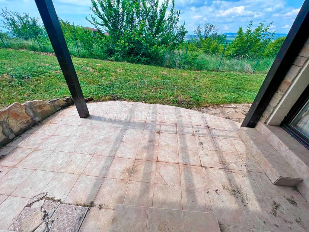 Apartment with a pation in Kosharitsa І №3005