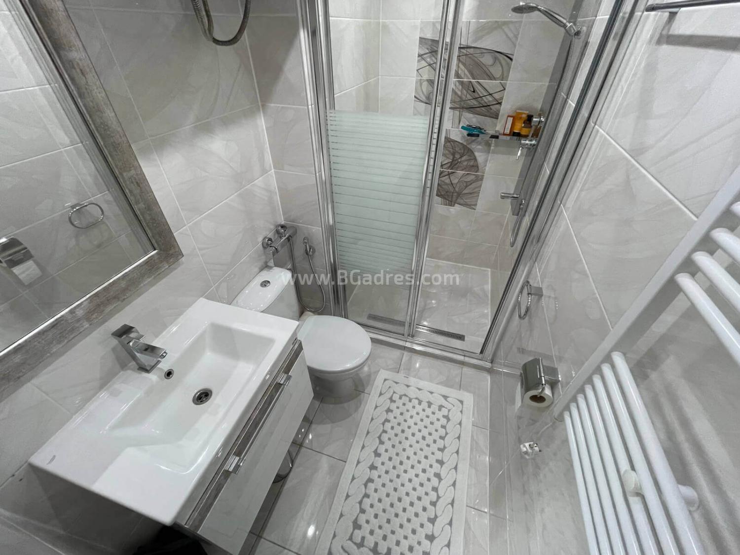 Große Wohnung mit Meerblick І №2975