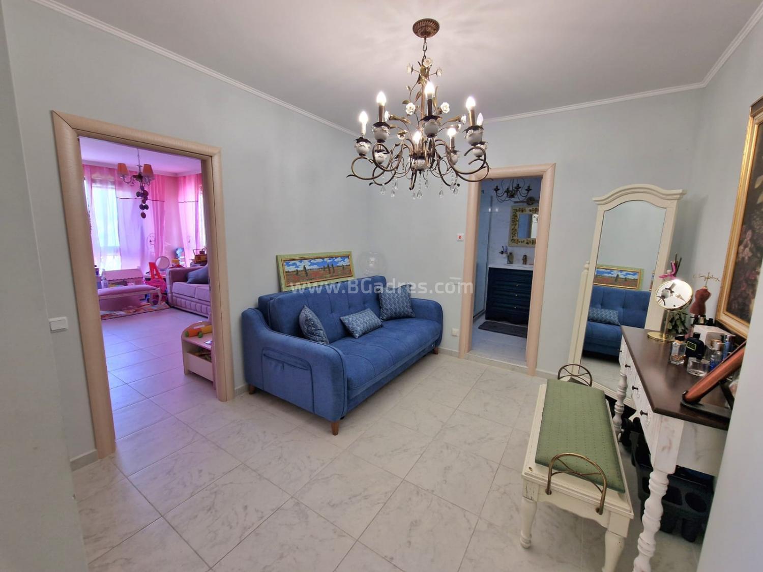 Apartment mit 3 Schlafzimmern in Nessebar І №3425