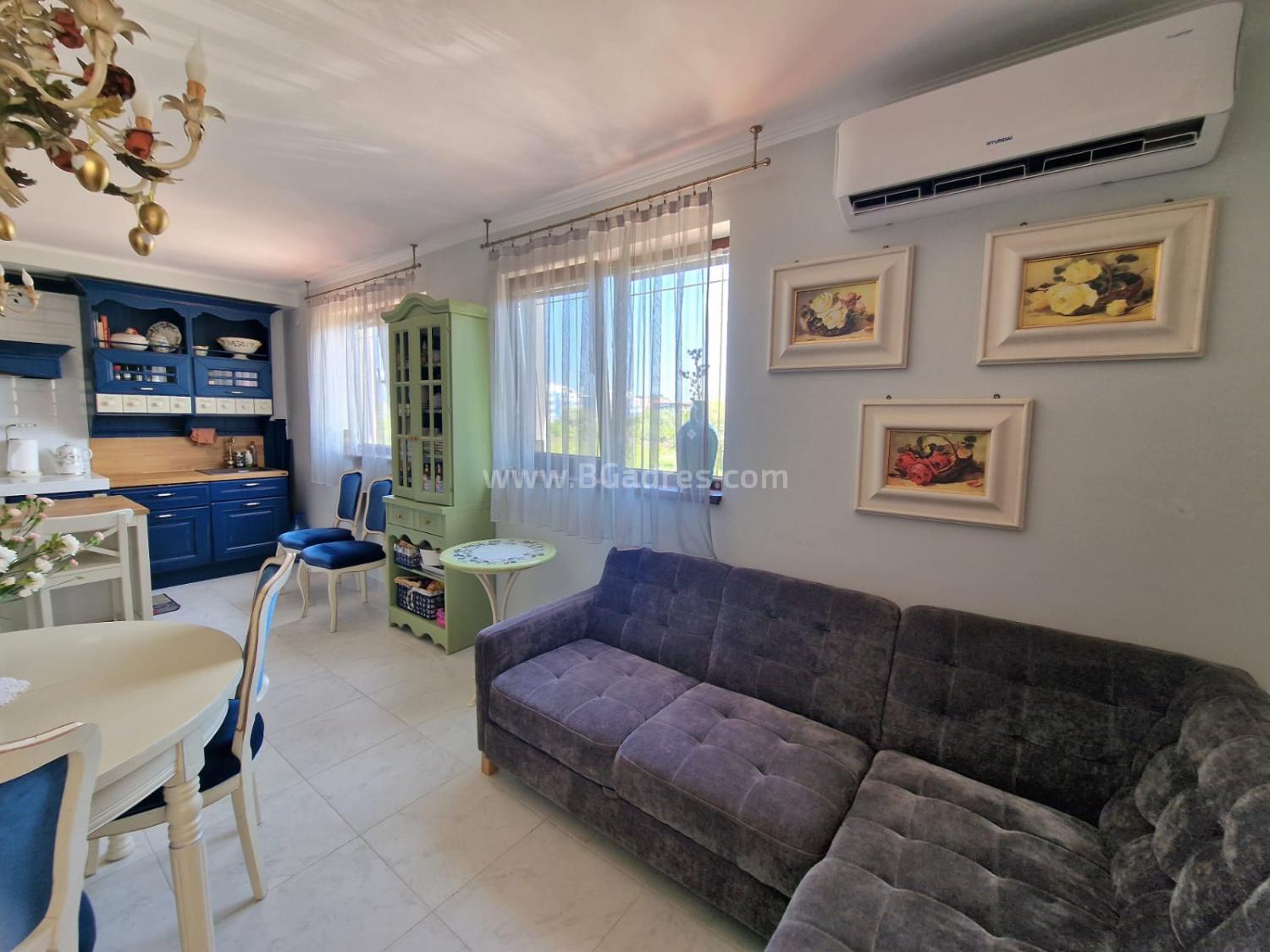 Apartment mit 3 Schlafzimmern in Nessebar І №3425