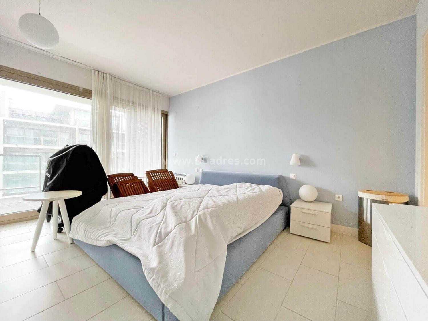 Geräumiges Apartment mit direktem Meerblick І №2867