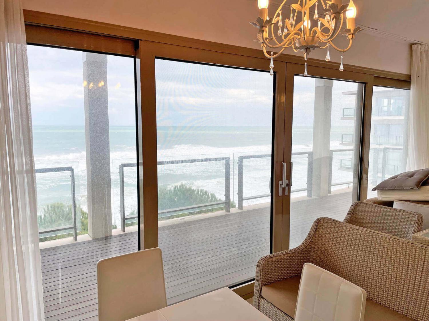 Geräumiges Apartment mit direktem Meerblick І №2867