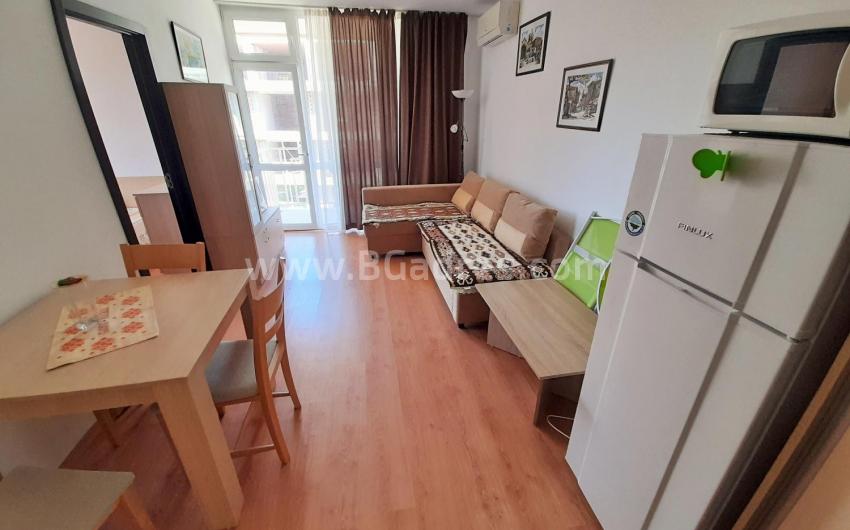 Apartment in excellent condition on the seaside І №3835