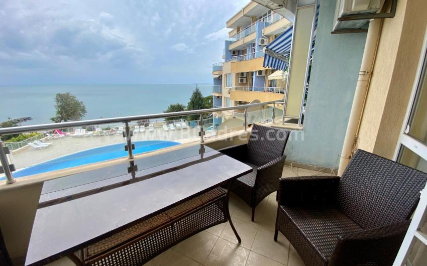 Apartment with direct sea view І №3831