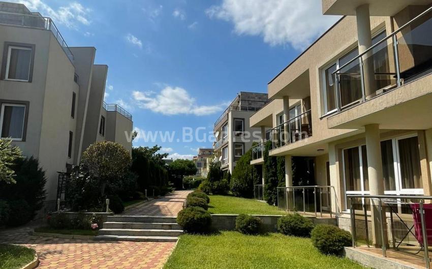 Townhouse close to the beach at a bargain price І №3101