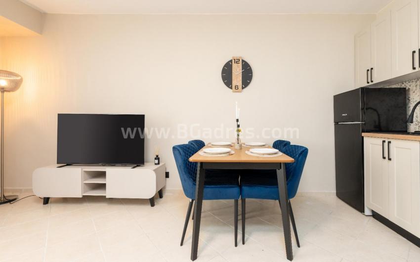 Newly furnished apartment at the seaside І №4537