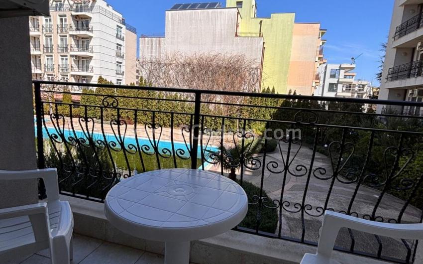 Apartment in the Dawn Park complex І №4670