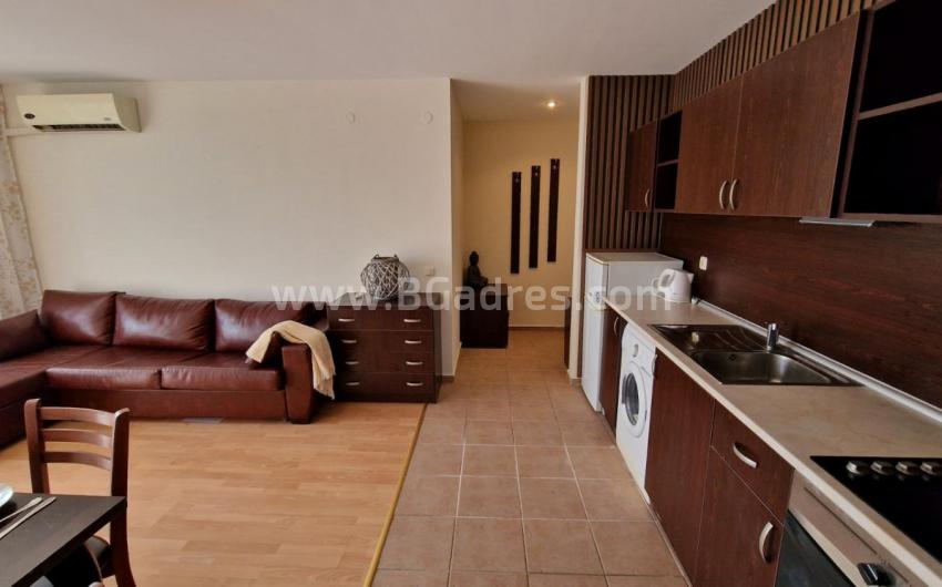 Apartment at a bargain price at the seaside І №2957