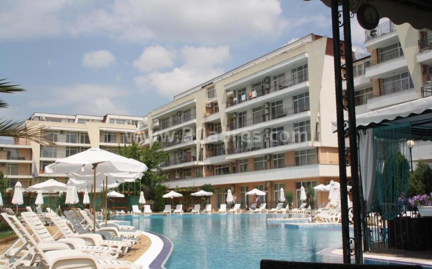 Большая квартира в комплексе Гранд Камелия І №3353