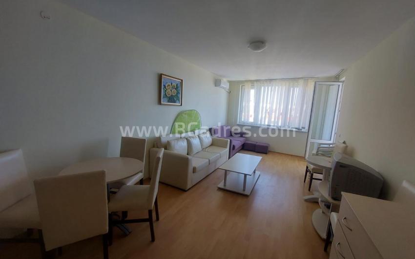 Affordable flat with low maintenance fee in Sunny Beach | No. 923