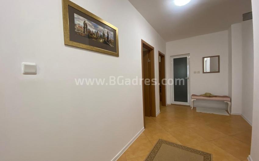 Renovated two bedroom apartment І №2904