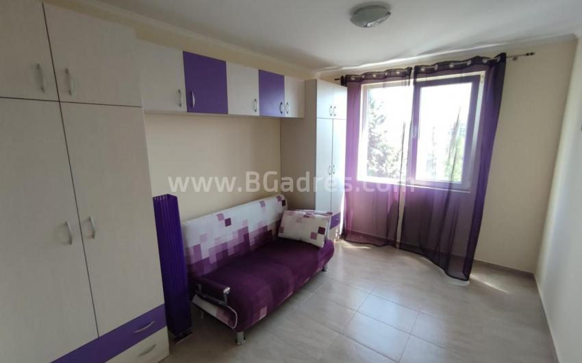 Apartment with furniture on the first line in Elenite resort | No. 811