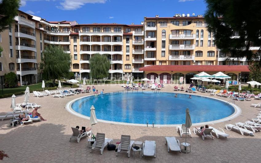 Dreizimmerwohnung im Royal Sun Komplex І №3887