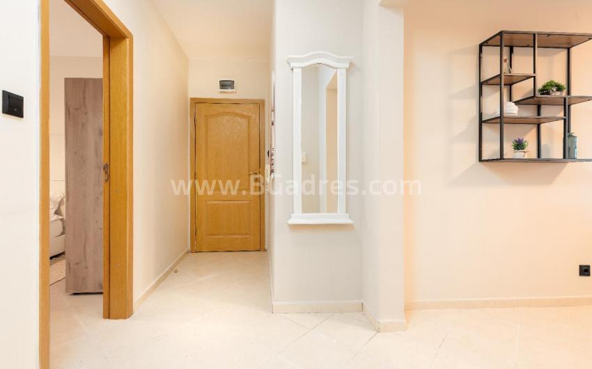 Newly furnished apartment at the seaside І №4537