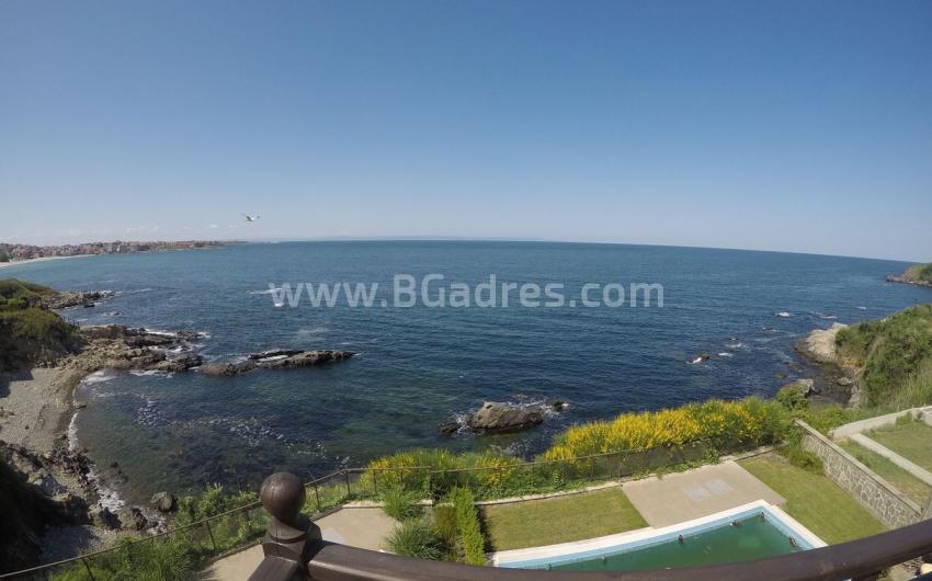 House with a swimming pool in Sozopol І №3687